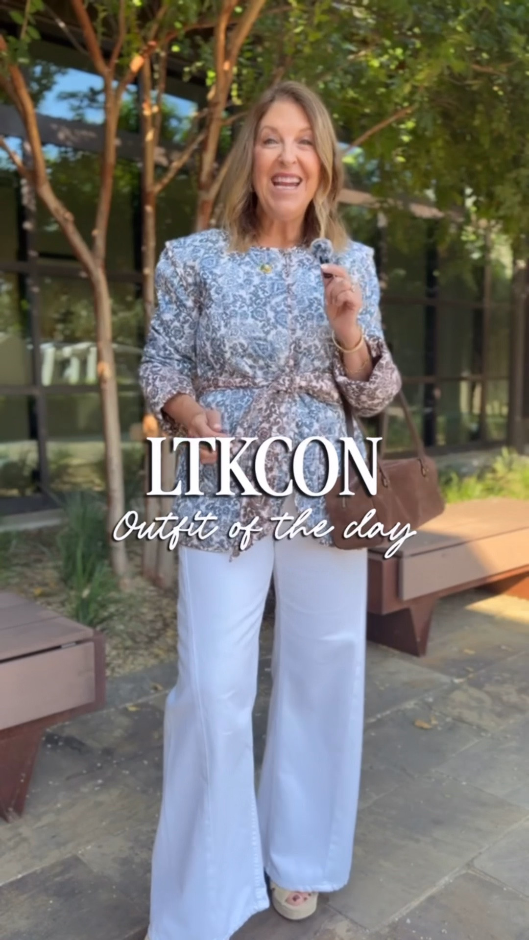 It’s been a busy few days at LTKCon. 

Here’s my daytime outfit! 
I'm wearing a quilted jacket by Hillhouse. I love the fresh look- fabric, fit, and style.  

Plus, I'm wearing my favorite Mother Lemin Twist jeans, Vince heels, and a suede bag.  
Follow along for styling tips and fashion inspo.  
X X Sandy

All items fit tts. 

#stylishsandy #fall