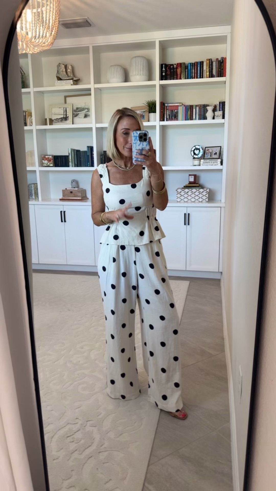 Target - unboxing & style. Polka Dot Ruched Linen Top - size XS. $25. 2 colors. Polka Dot Relaxed Linen Trousers - size XS. $40. 2 colors.

 

#LTKSeasonal #LTKOver40