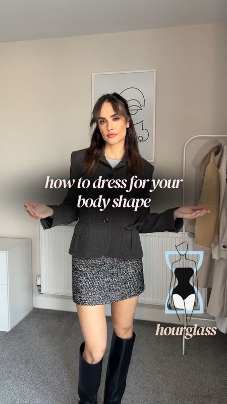 Spring outfit idea for an hourglass body shape

#springoutfit #hourglassbody 