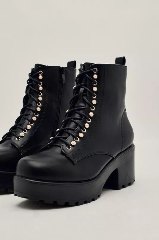 Lace Up Heeled Chunky Boots | Nasty Gal (US)