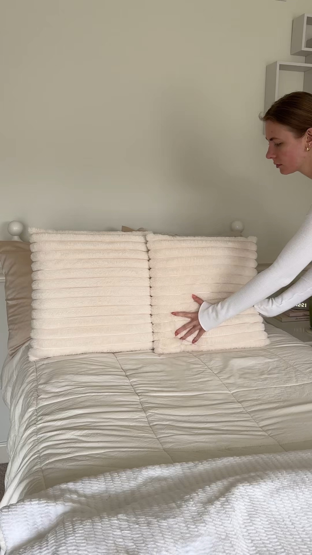 mid week reset 🫶🏻

Pillows & my bedside lamp all from @Target and @Marshalls but I linked similar! 



#LTKdayinmylife #LTKmorningroutine #LTKvlog