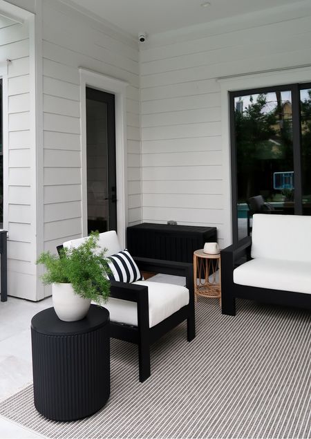 We are so happy and impressed with this outdoor rug from Wayfair.  It’s perfectly stylish, neutral and feels great underfoot!  If you’re shopping this weekend, Wayfair has items up to 70% off for their Memorial Day Clearance + fast shipping!  

#ad #wayfair @wayfair 


#LTKHome #LTKSeasonal #LTKFindsUnder100