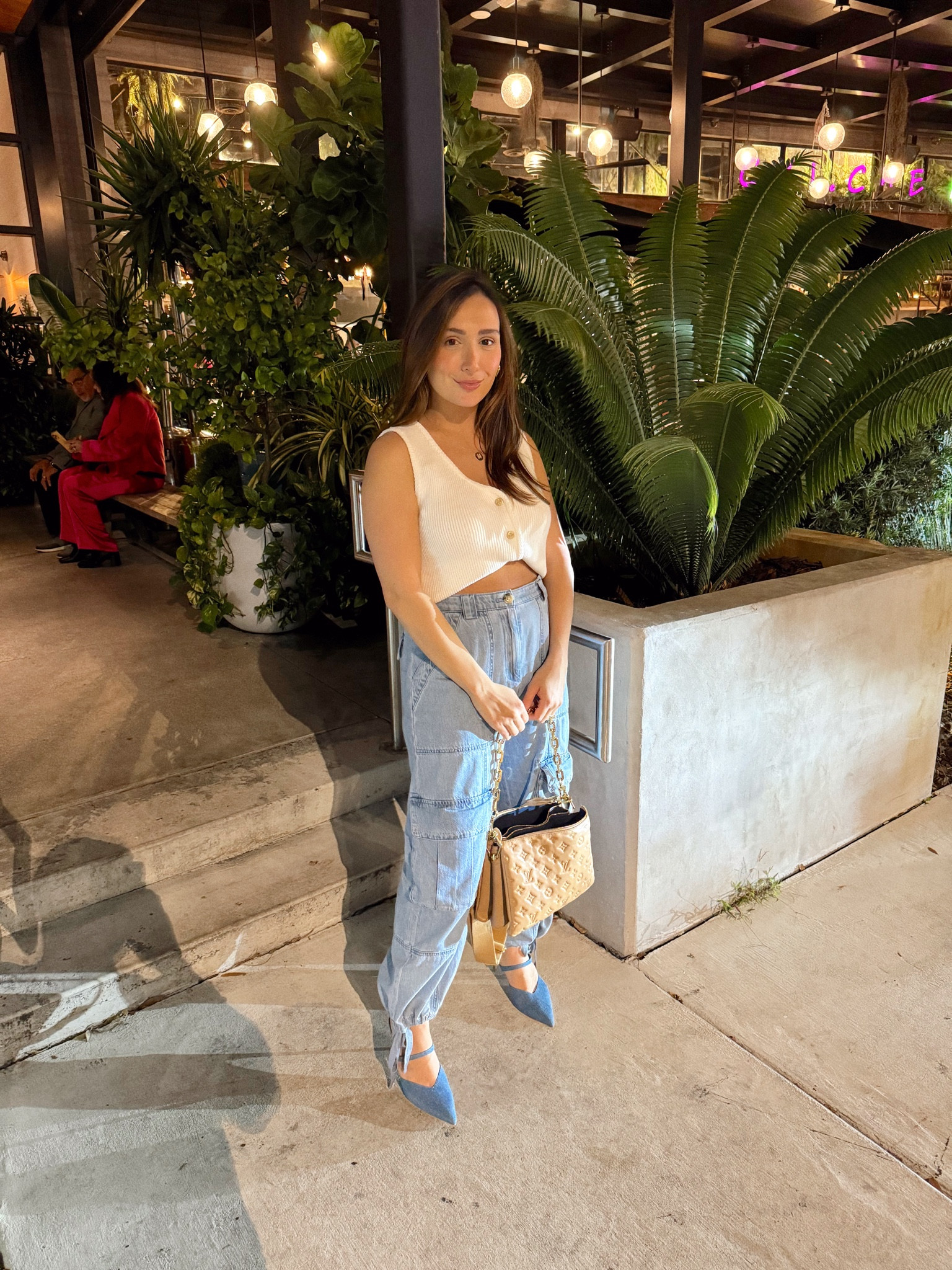 Elevated casual night out outfit! 

#LTKfindsunder50 #LTKfindsunder100