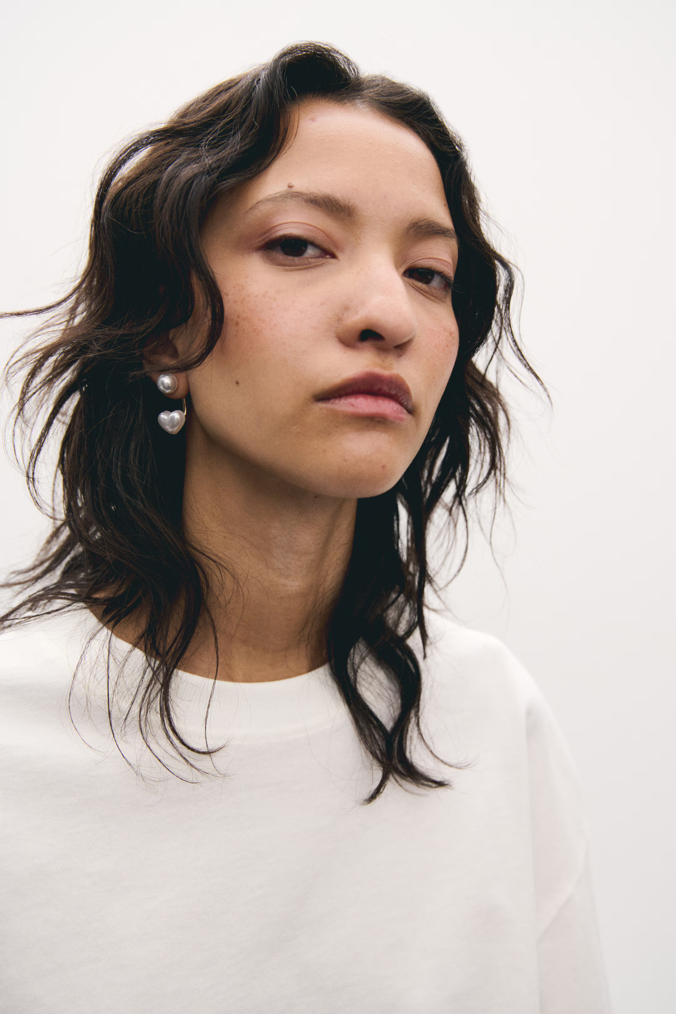 Heart-shaped front and back earrings | H&M (UK, MY, IN, SG, PH, TW, HK)