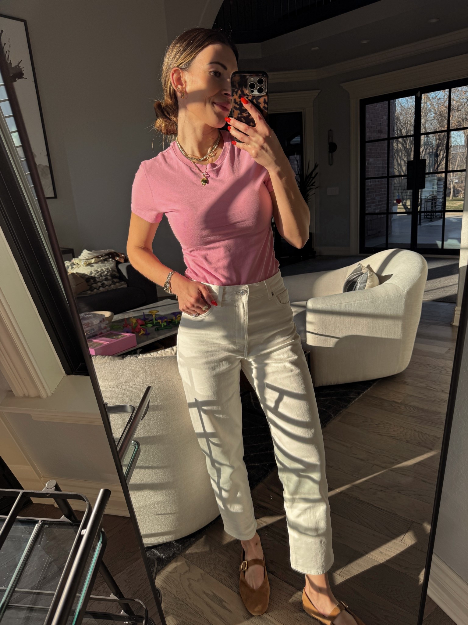 mom white jeans, pink t shirt 

#LTKSpringSale #LTKSeasonal #LTKootd