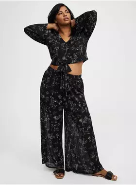 V-Neck Pant Set | Torrid (US & Canada)