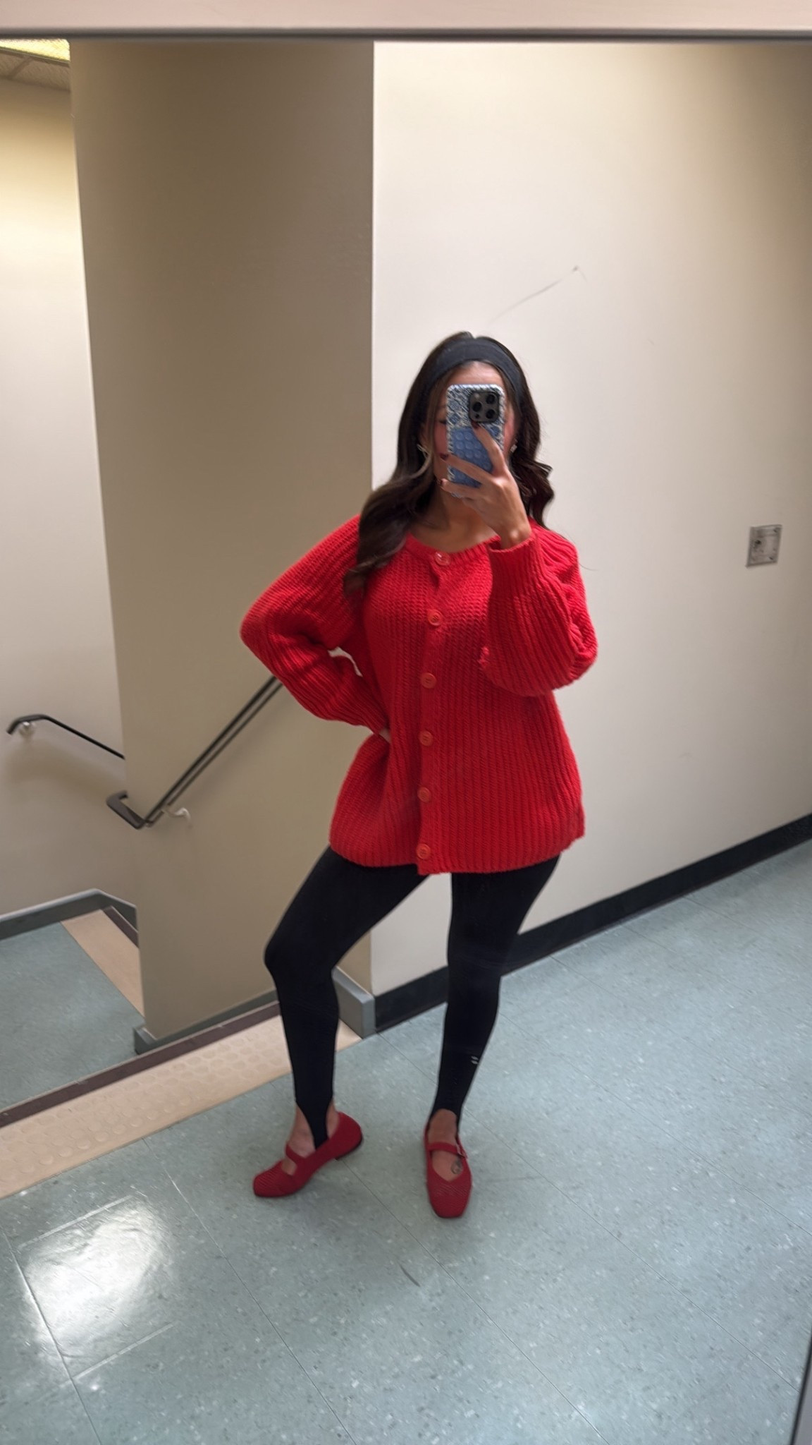 XS in the stirrup leggings. 10/10!!

#LTKsummer #LTKwinter #LTKcanada