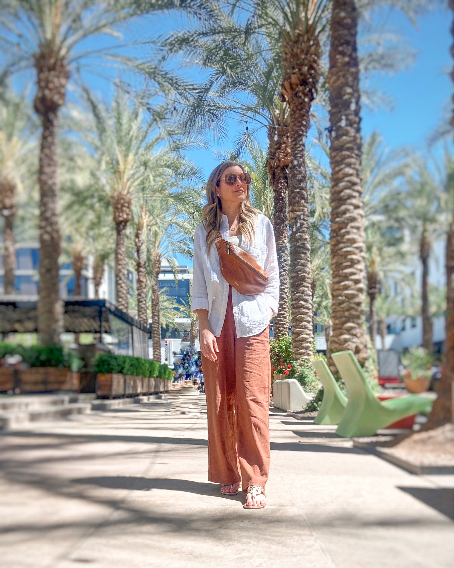 Dressing in light layers for spring:
Old Navy 40% off sale 
Crinkle/Gauze White Linen Shirt
Taupe Square-Neck Bodysuit
Rust Linen Pants
Cognac Leather Belt Bag
Tory Burch Sandals

#LTKstyletip #LTKunder50 #LTKSeasonal