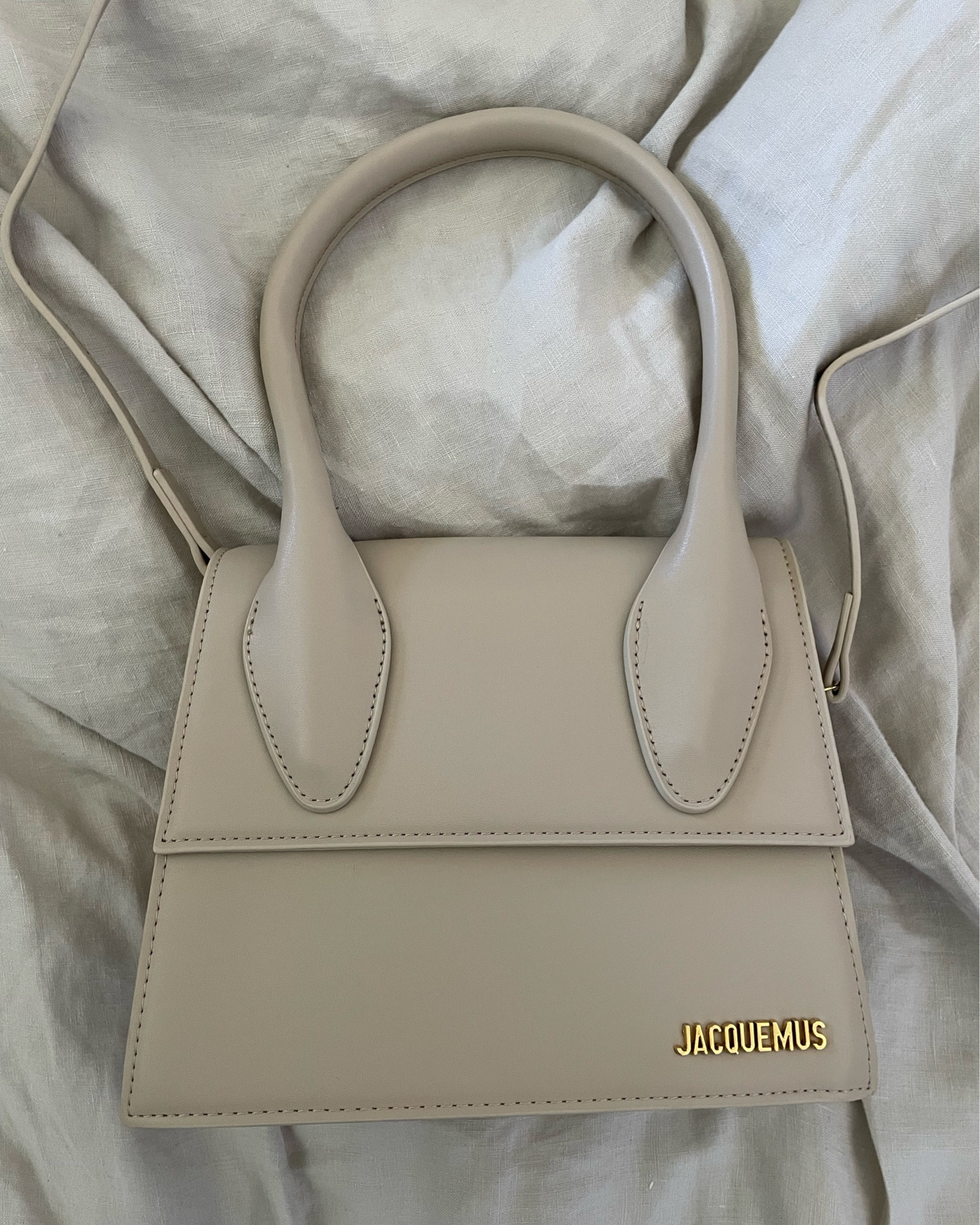 JACQUMUS BAG 

#LTKunder50 #LTKstyletip #LTKsalealert