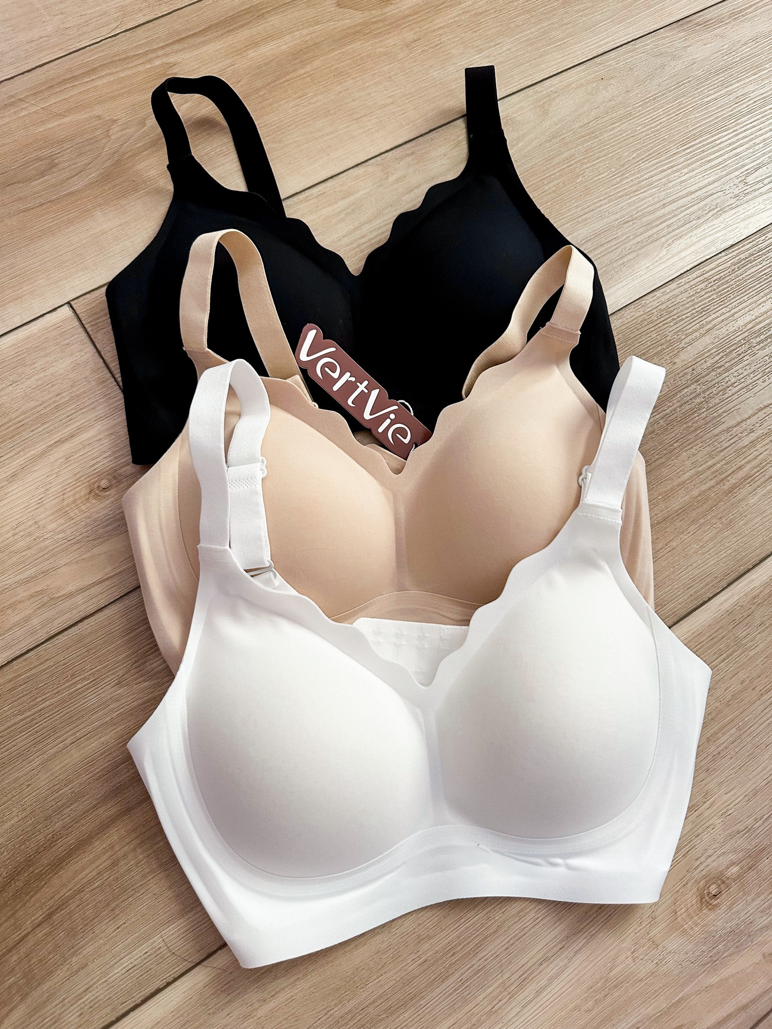 The softest bras from Amazon! Loving the scallop detail as well! Stretchy comfy and best part, no underwire! Comes in 4 neutral colors! 7% off today 

#LTKStyleTip #LTKSaleAlert #LTKFindsUnder50