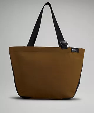 Clean Lines Tote Bag 22L | Unisex Bags,Purses,Wallets | lululemon | Lululemon (US)