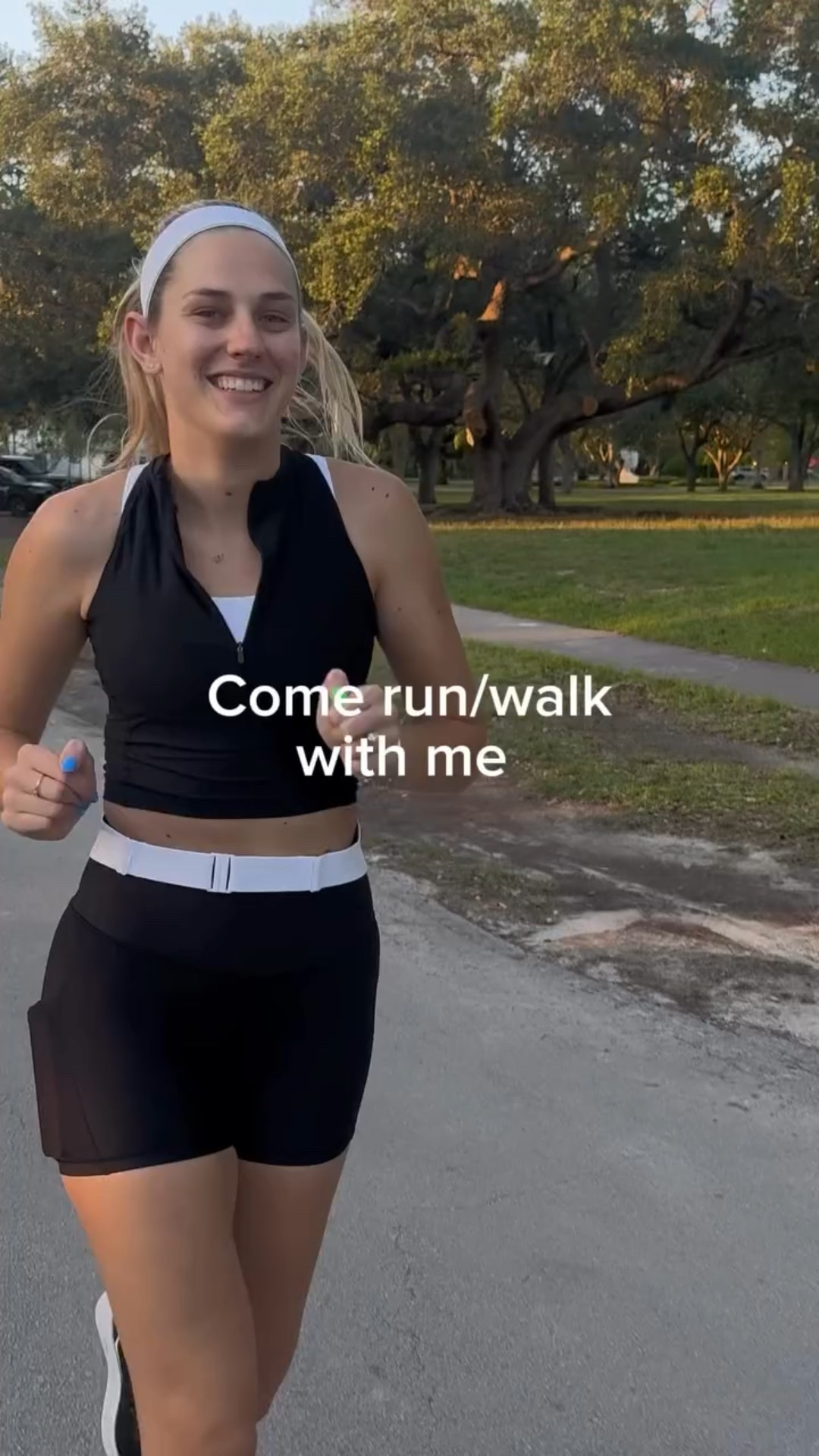 getting stronger each day & looking cute while doing so 💁🏼‍♀️@athleta #AthletaPartner #PowerOfShe



#LTKActive