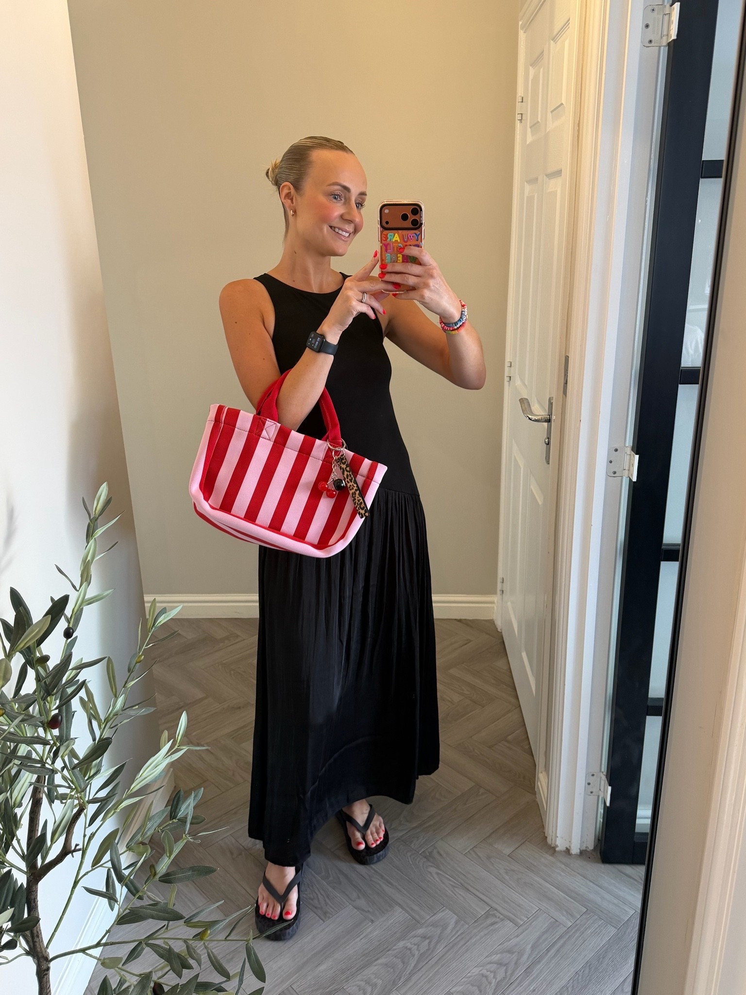 Slick back in this weather! ☀️

Bag @Skinnydiplondon

#LTKuk #LTKsummer #LTKdresses