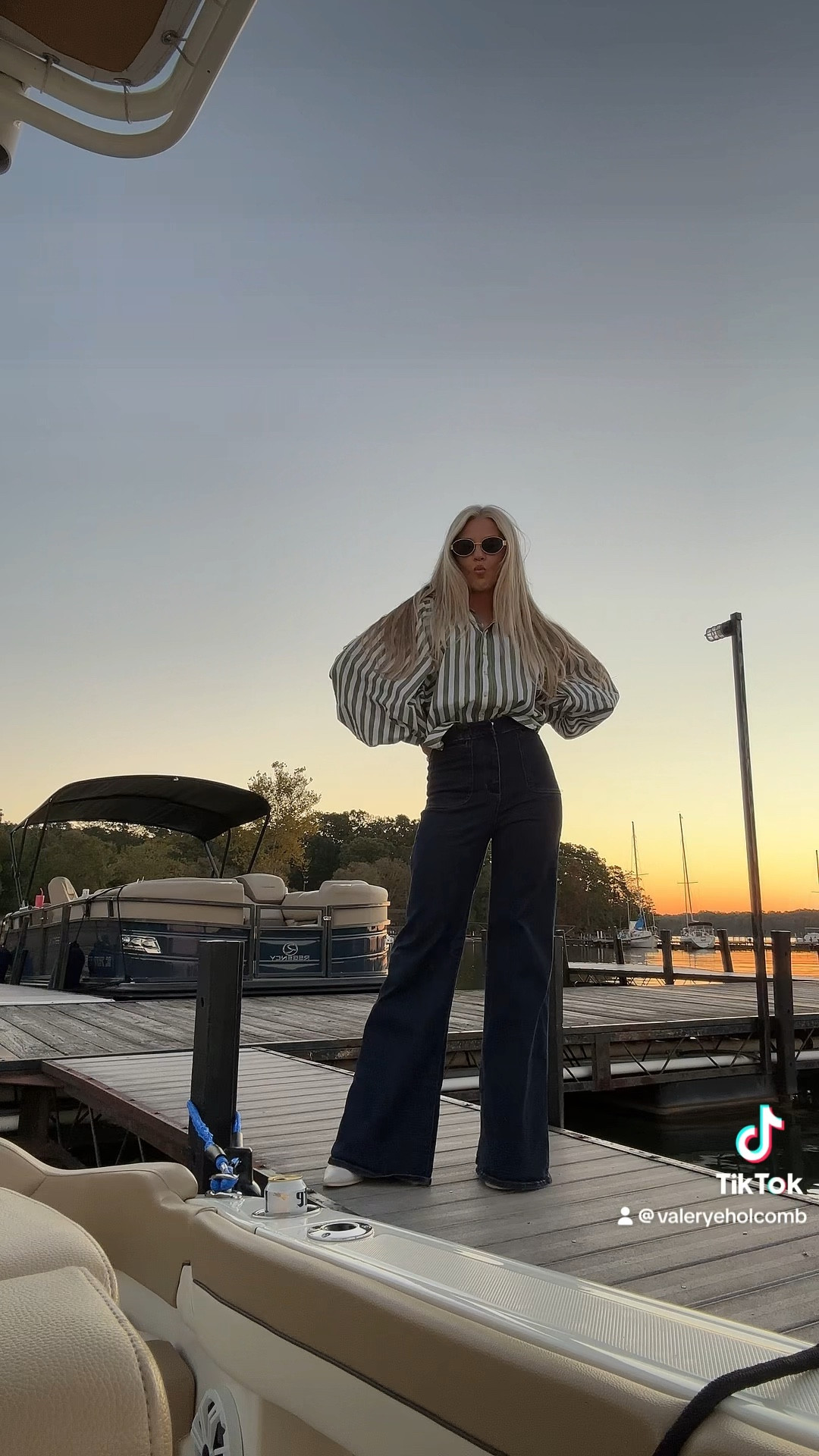 I am obsessed with this shirt and these jeans 😍✨ they have both become a staple in my closet and I am grabbing every color in both! #dillards #anthro #anthropologie #dillardsdeals #jeans #denim #buttonup #ootd #slay 

#LTKHoliday
