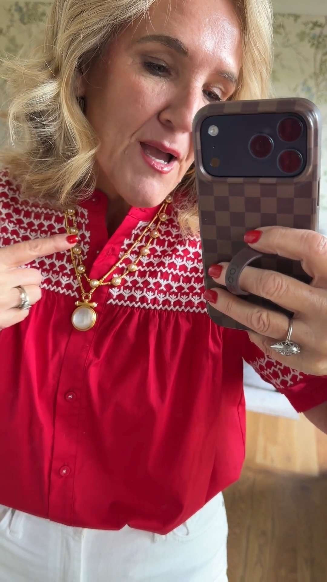 Today I'm wearing pieces from the Bamboo Collection, featuring a beautiful pearl necklace layered with a delicate crystal necklace. The look is elegant, lightweight, and perfect for everyday wear. 🫶🏻 

 #LTKootd #LTKSeasonal #LTKOver40