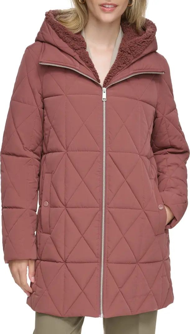 Water Resistant Faux Shearling Lined Hood & Bib Quilted Jacket | Nordstrom Rack