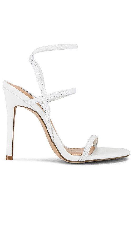Steve Madden Nectur Stiletto in White. Size 6,6.5,7.5,8,8.5,9,9.5. | Revolve Clothing (Global)