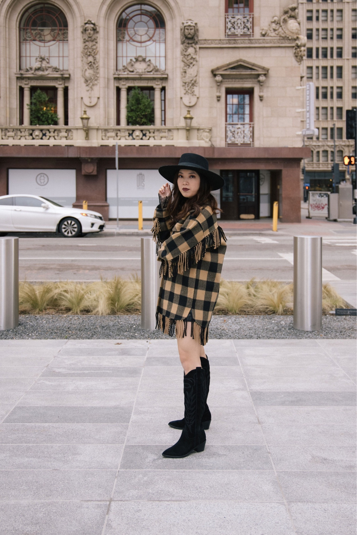 Jacket is on sale, and all’s right with the world.

#LTKSeasonal #LTKsalealert