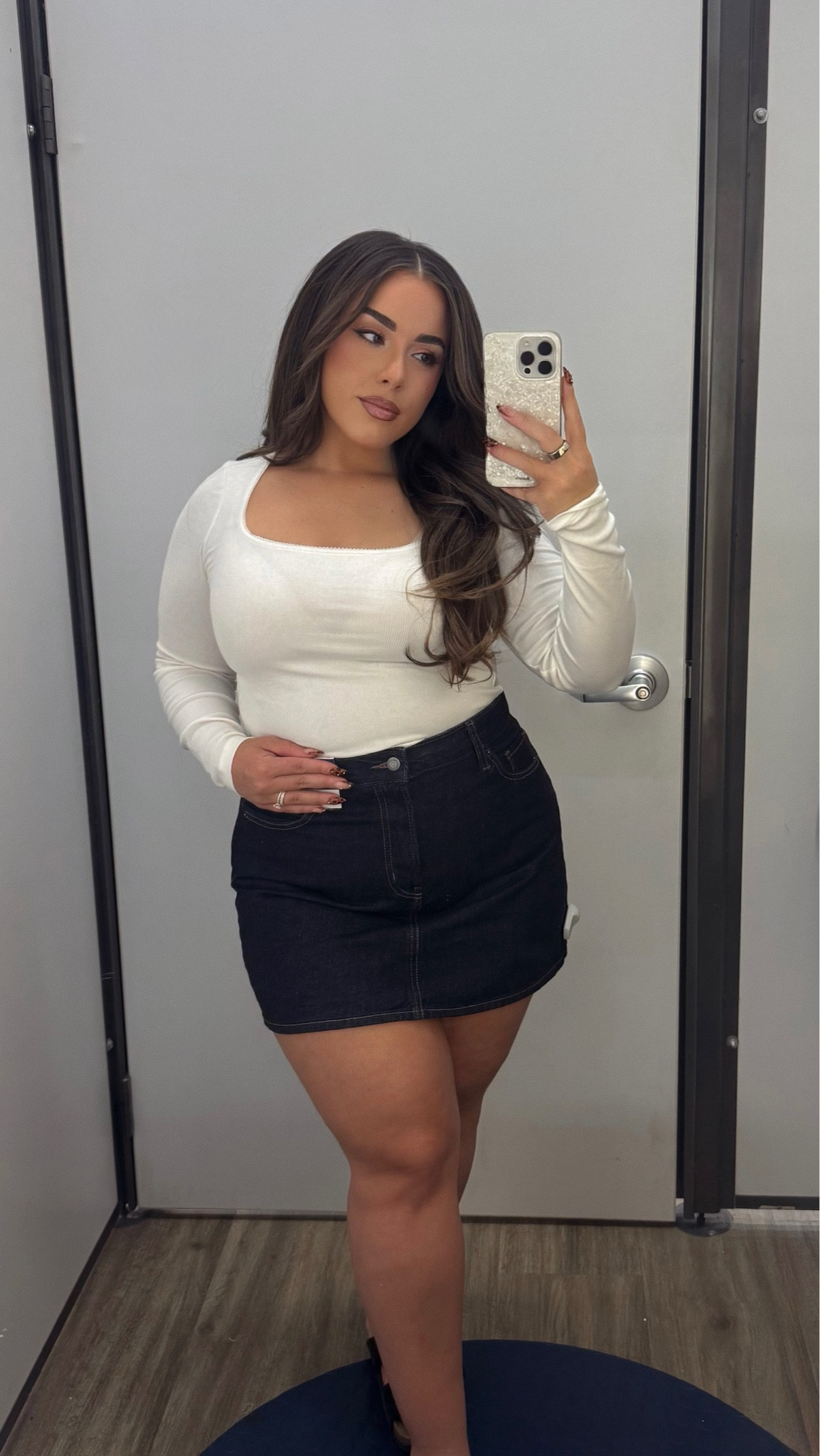 New Old Navy fashion for fall 2025: size medium top size 12 mini skirt

Bust 37” waist 31” hips 45 height 5’2"

#LTKSeasonal #LTKPetite #LTKMidsize