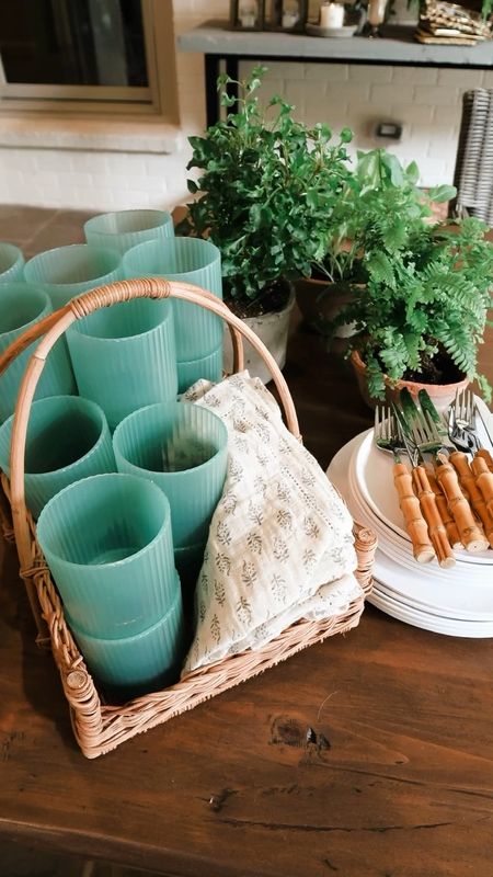 It’s one of the last days of the Warehouse Sale, and this grouping might be our favorite. Set the scene for outdoor dining with our durable melamine dishes and cups, bamboo flatware and cotton napkins — all stored in the dreamiest handwoven garden basket 🌞 Warmer days are right around the corner!

#LTKSpringSale #LTKSeasonal