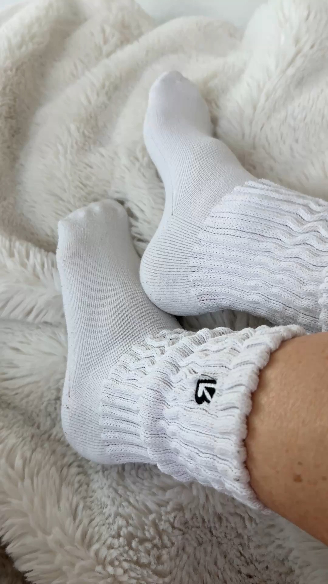 The perfect scrunch socks for that 90s workout vibe 

These are my favorite Bedtime socks that feel as good as slippers!

#LTKdayinmylife #LTKmorningroutine #LTKOver40