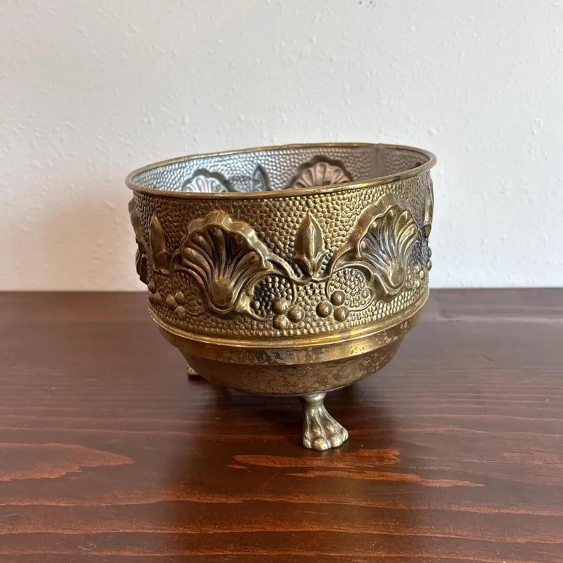 Vintage 6" Brass Pawfoot Cache Planter Repousse Claw Footed Made in England - Etsy | Etsy (Global)