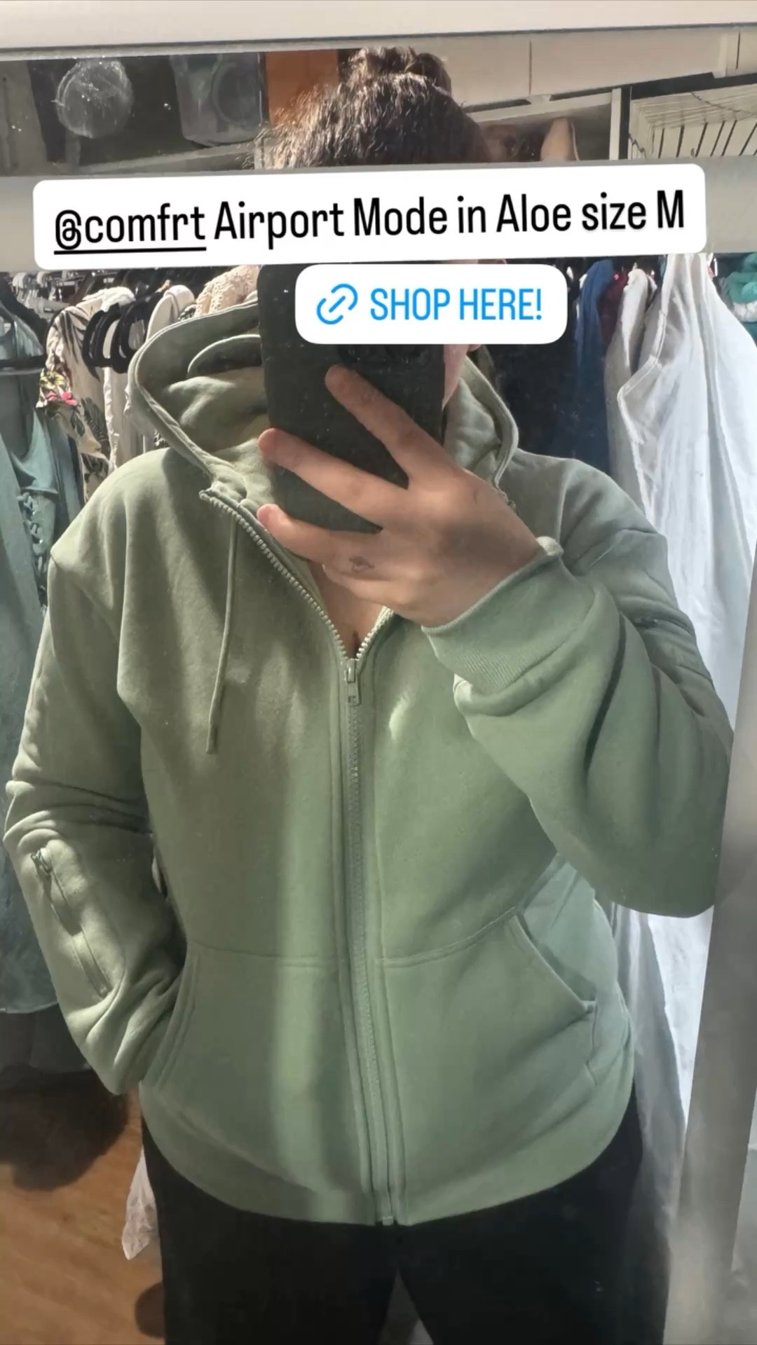 @comfrt Airport Mode in Aloe size M

#LTKcanada #LTKmidsize #LTKtravel