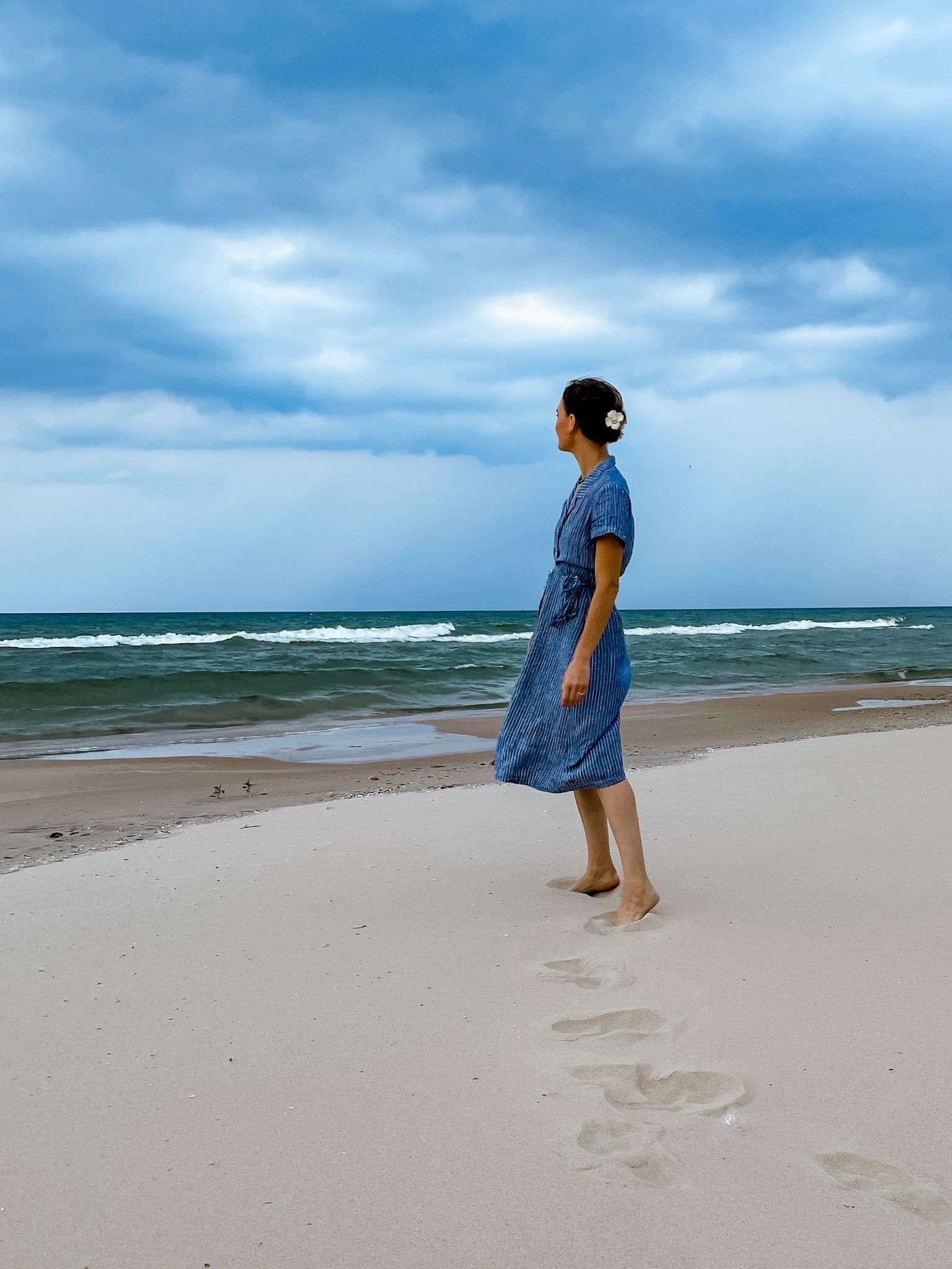 Calm before the storm in the most comfortable linen dress from Quince. 

#LTKStyleTip #LTKOver40 #LTKFindsUnder100