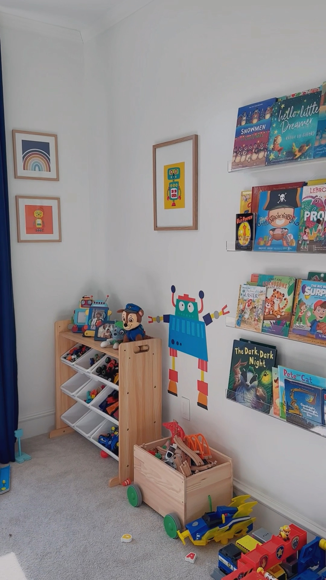 Boys robot room refresh 

Colorful bedding // organic cotton sheets // bookshelf //Amazon finds// toy organizer // bedding // throw pillows // pottery barn //west elm kids // boy toy shelf // picture frames // wood frames // curtains// artwork 

#LTKkids #LTKfamily #LTKhome
