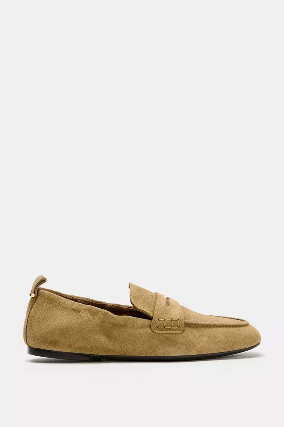 GATHERED SPLIT LEATHER LOAFERS | Zara Canada
