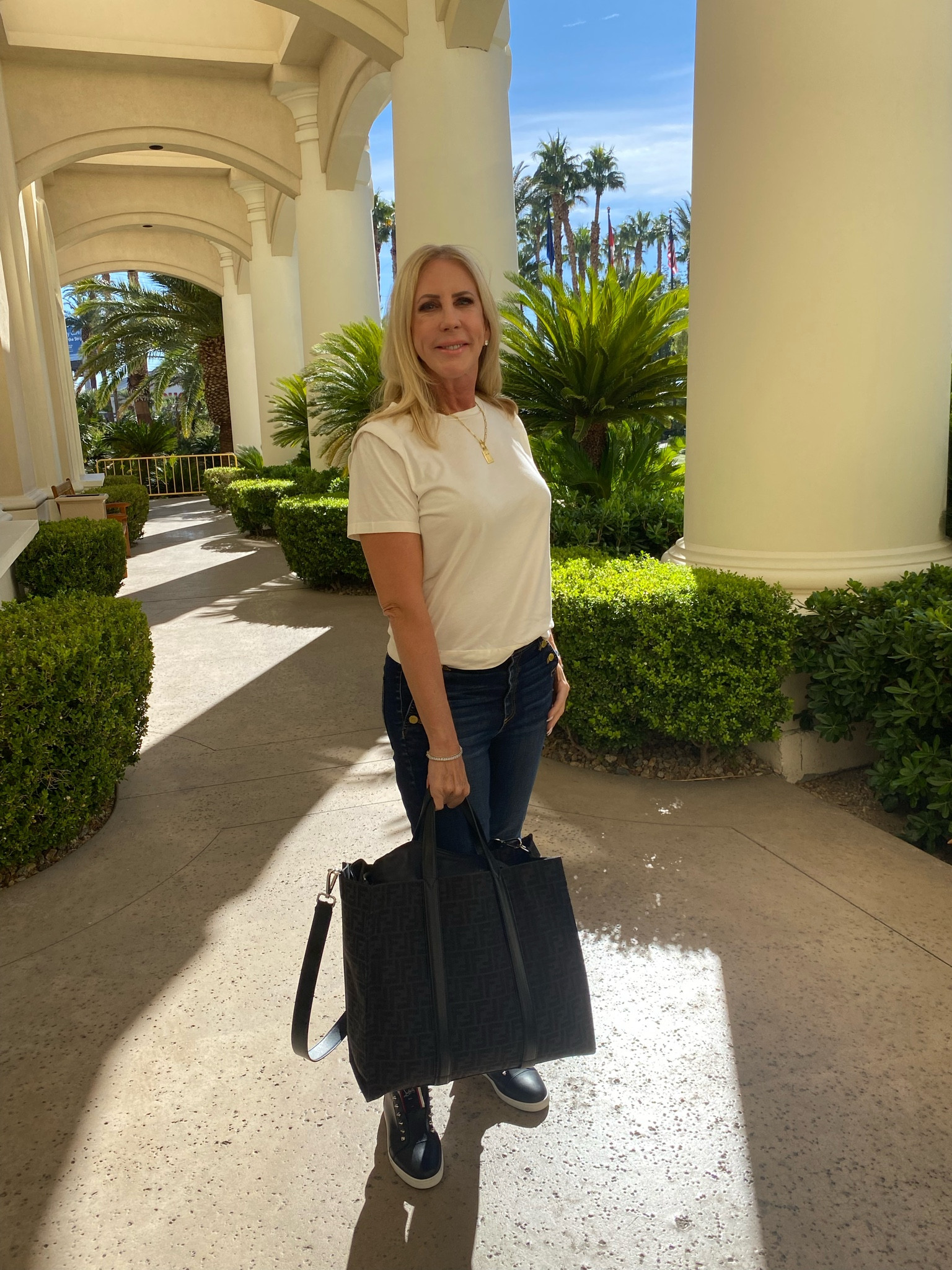 Airport chic! Day before bravocon outfit 🤍

#LTKover40 #LTKHoliday #LTKtravel