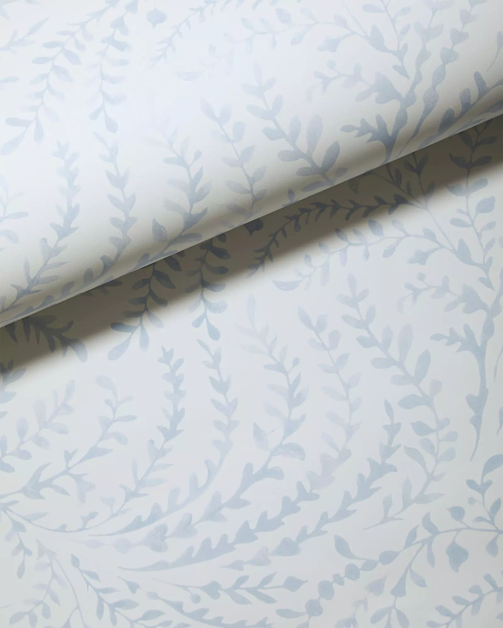 Priano Wallpaper Swatch | Serena and Lily