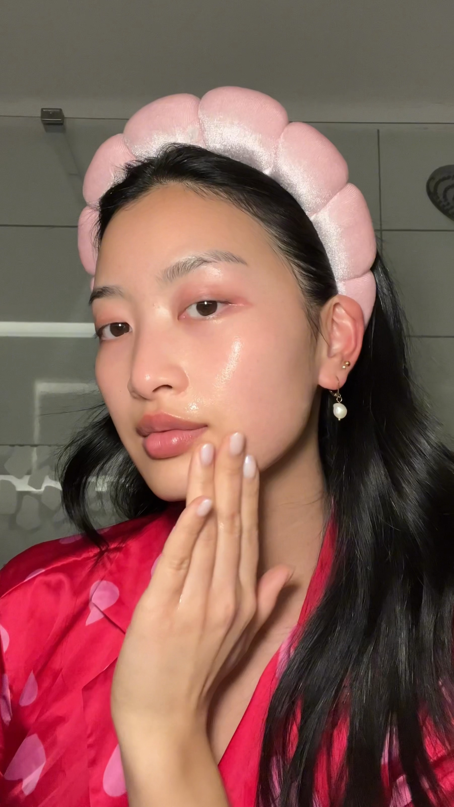 Korean skin caree

#LTKBeauty #LTKFindsUnder50 #LTKVideo