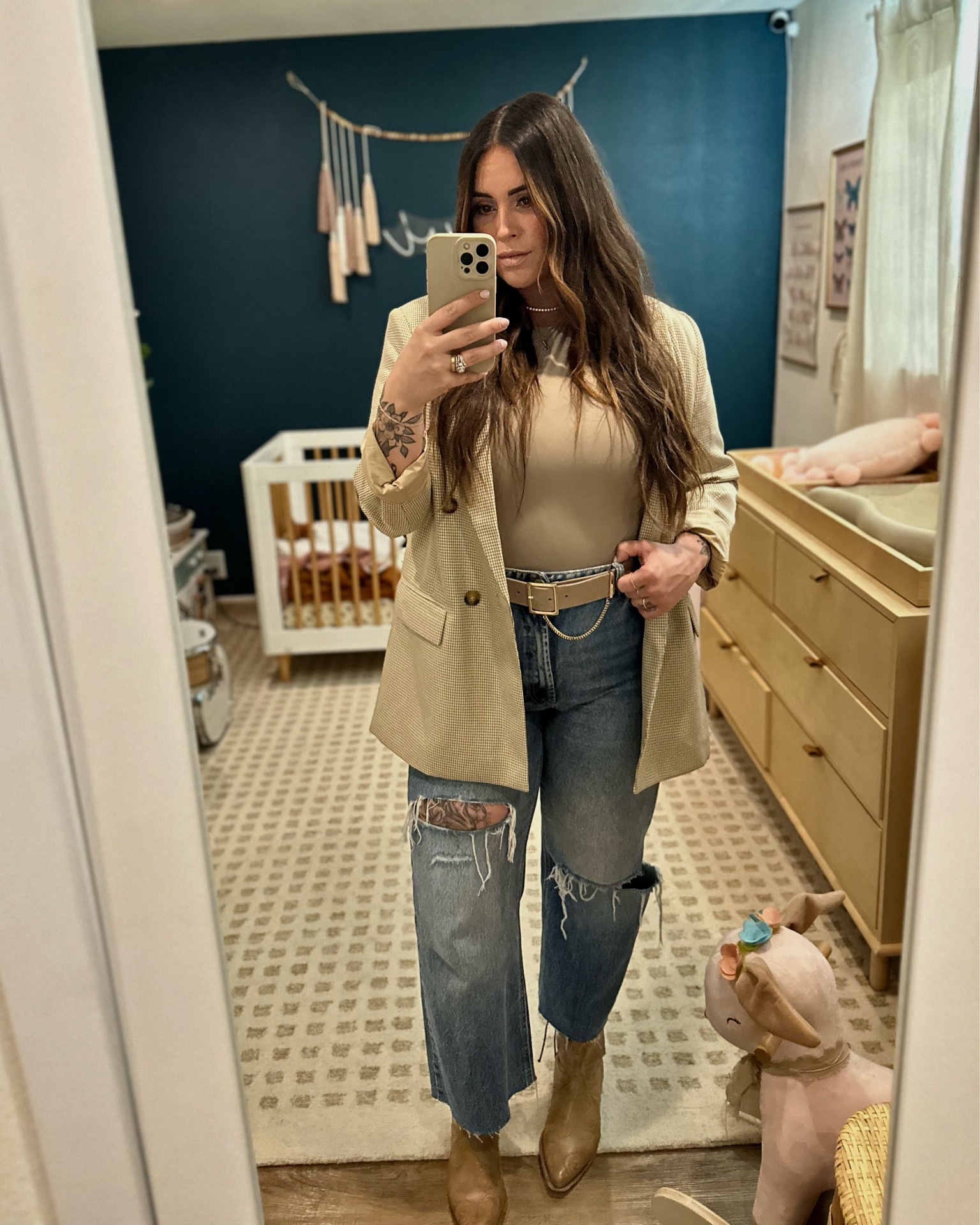 Mom went out 💃🏻 

#LTKmidsize #LTKHalloween #LTKSeasonal