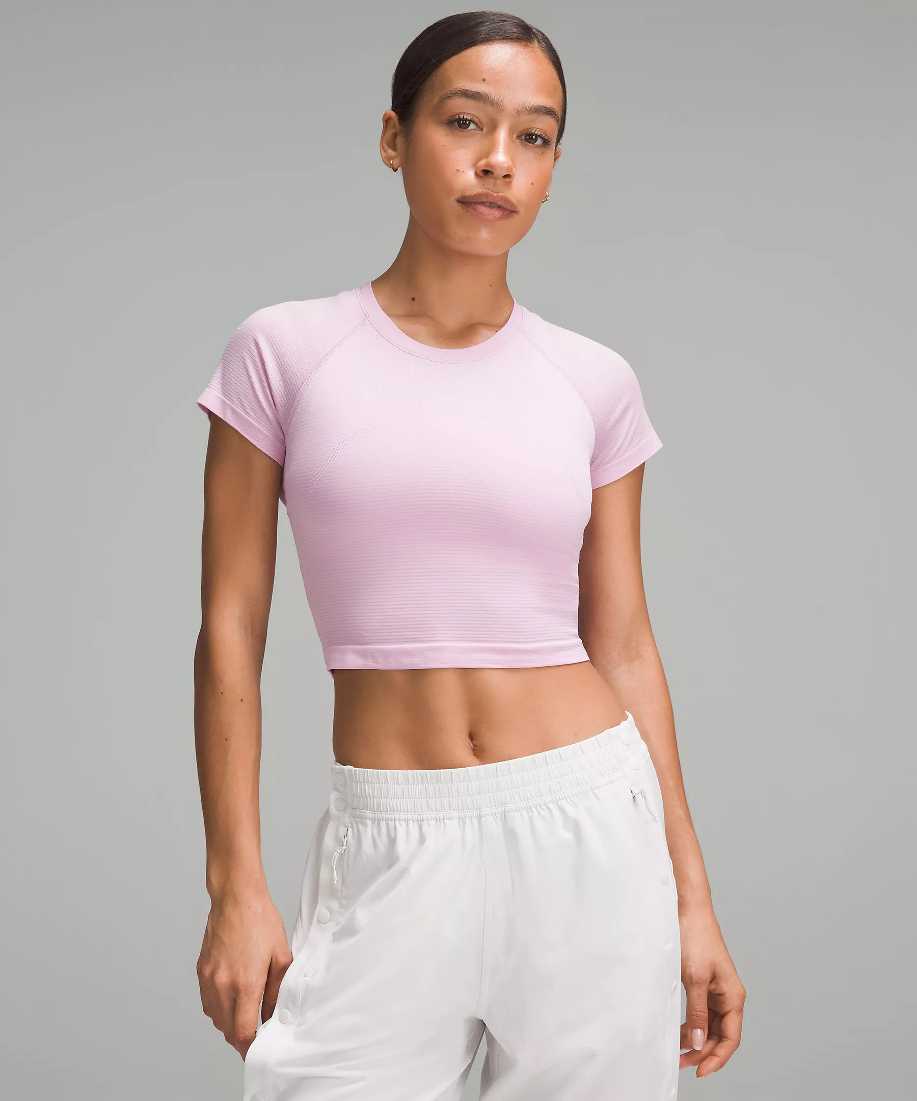 Swiftly Tech Cropped Short-Sleeve Shirt 2.0 | Women's Short Sleeve Shirts & Tee's | lululemon | Lululemon (US)