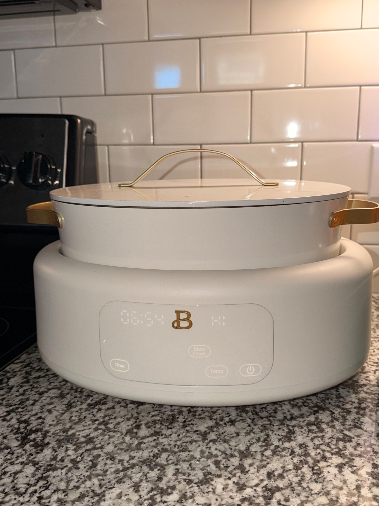This Beautiful 10-in-1 Multi-Cooker just upgraded my whole kitchen. Not only is she cute, but she does EVERYTHING… slow cook, sauté, steam and more. If you love pretty + practical, you need this on your counter.


#LTKKitchen
#KitchenMustHaves
#AestheticKitchen
#CookingMadeEasy
#HomeEssentials

#LTKHome