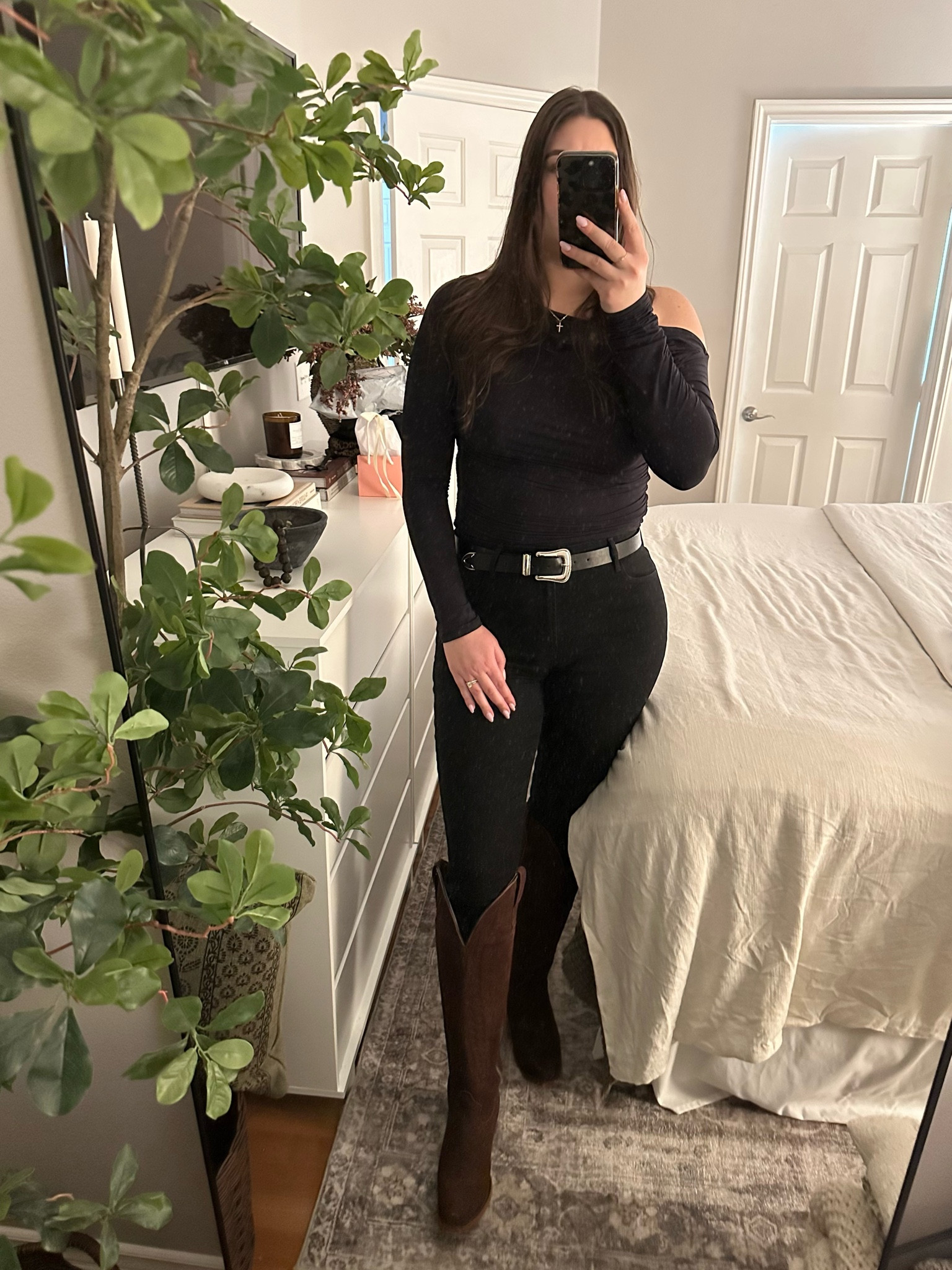My black jeans are on super sale right now!


Find more content on Instagram @dealdesignco for daily shopping trips, more sources, & daily inspiration amazon, Aerie, cami bras, comfy clothes, fashion finds, ootd, workwear, LuLulemon, spring outfits, summer, Abercrombie and Fitch, ugg dupe, Target, Walmart, Aritzia, free people, H&M, workout, midsize, athleta, old navy, gap, cargo pants, straight jeans, swimsuit, cover ups, Birkenstocks, free people, dresses, sunglasses, Norma kamali, Diana dress, country concerts, beach wear, vacation outfits, resort wear, coastal cowgirl, coastal grandma, Nordstrom sale, winter ootd, fall fashion, Christmas, thanksgiving, New Year’s Eve, adidas, Nike, Mob Girl Esthetic, Summer, Pool, Vacation, country concert, Nashville outfit, bachelorette party, travel ootd

#LTKFindsUnder100 #LTKMidsize #LTKStyleTip