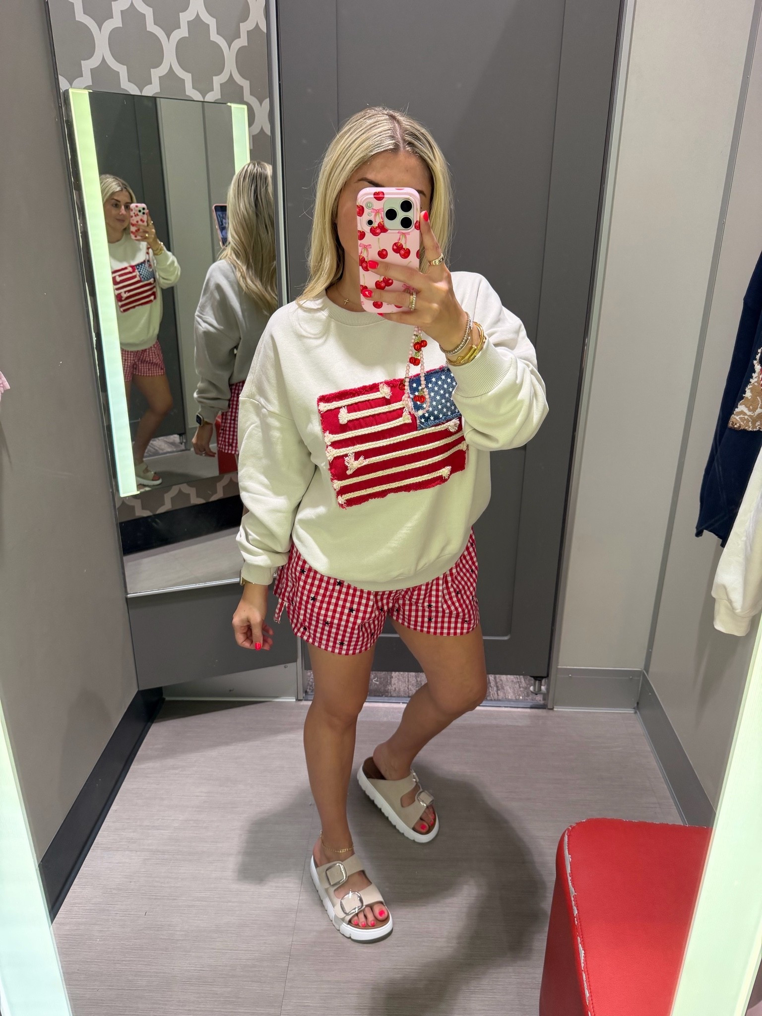 Memorial Day and 4th of July
USA Flag sweater small
Shorts small
Sandals tts