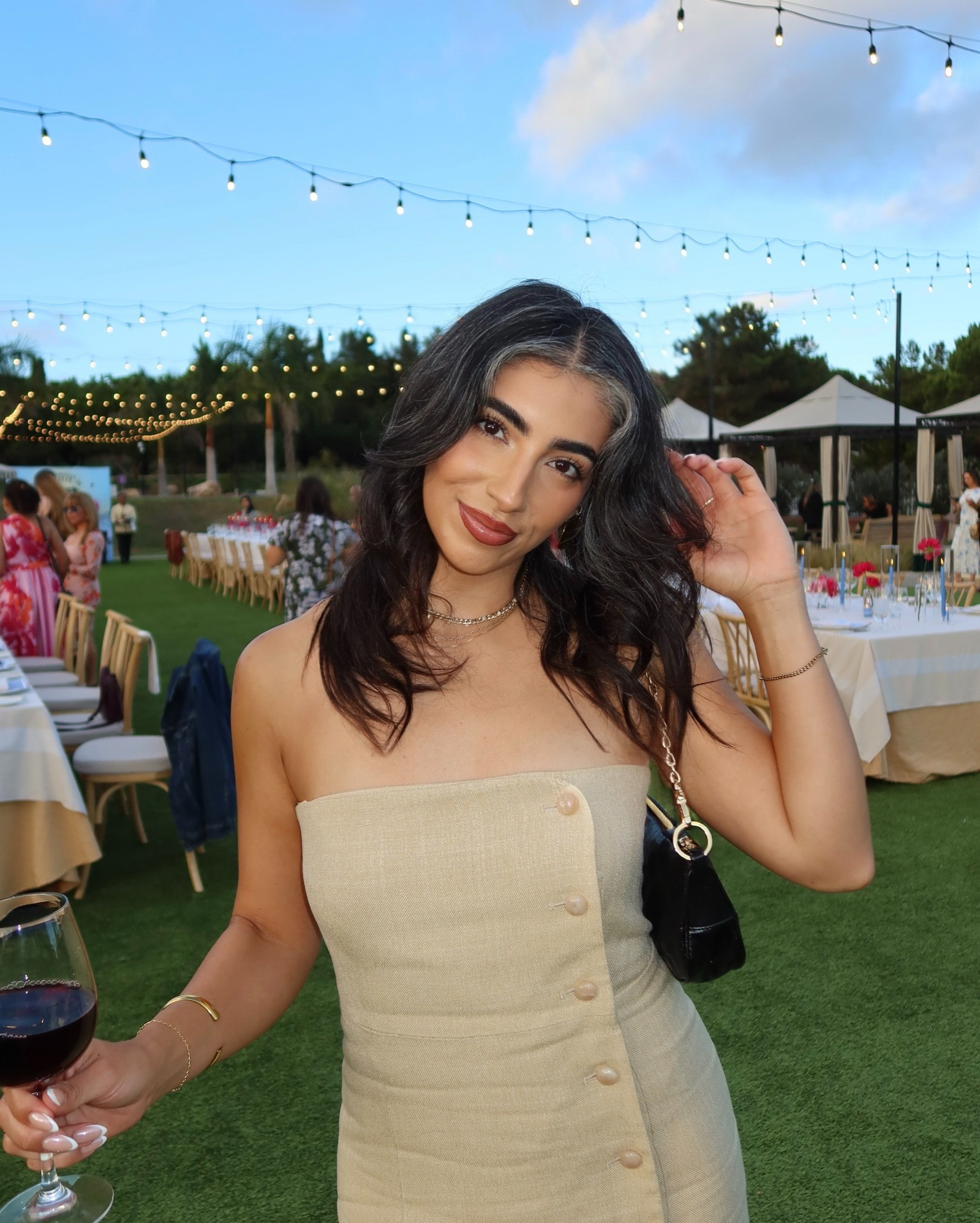 This dress got me so many compliments last night & it’s on sale! ✨ 


#LTKParties #LTKBeauty #LTKSaleAlert