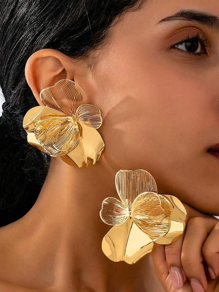 Gold flower earrings | SHEIN