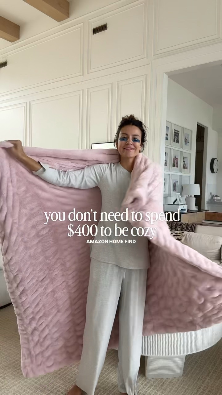This soft cozy blanket from Amazon is such an amazing affordable version of the viral $400 blankets! Same material & softness for under $100!

Mother’s Day gift, gift for her, mom gift, soft blanket, Lola blanket dupe, teen girl gift, Amazon home 

#LTKHome #LTKMothersDay #LTKSeasonal