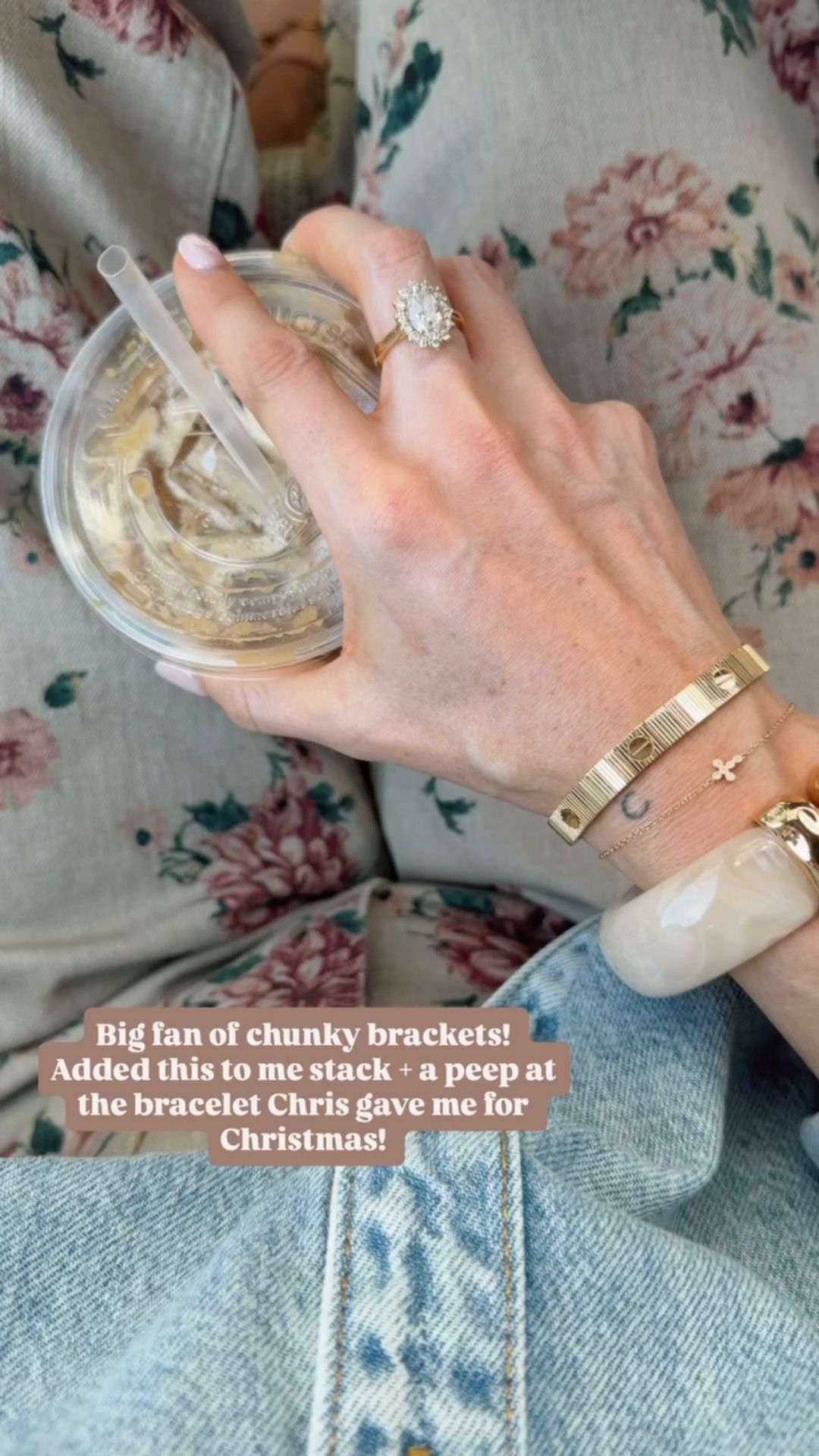 Loving this chunky statement bracelet! It goes so well with any outfit!

Loverly Grey, statement jewelry, statement bracelet, chunky bracelet 

#LTKSeasonal #LTKootd