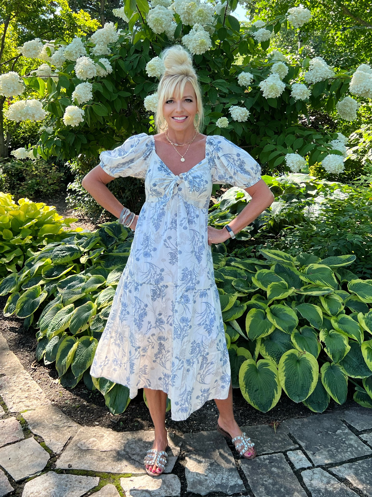 This dress is such an easy breezy winner #dress #beattheheat 

#LTKstyletip #LTKunder100 #LTKFind