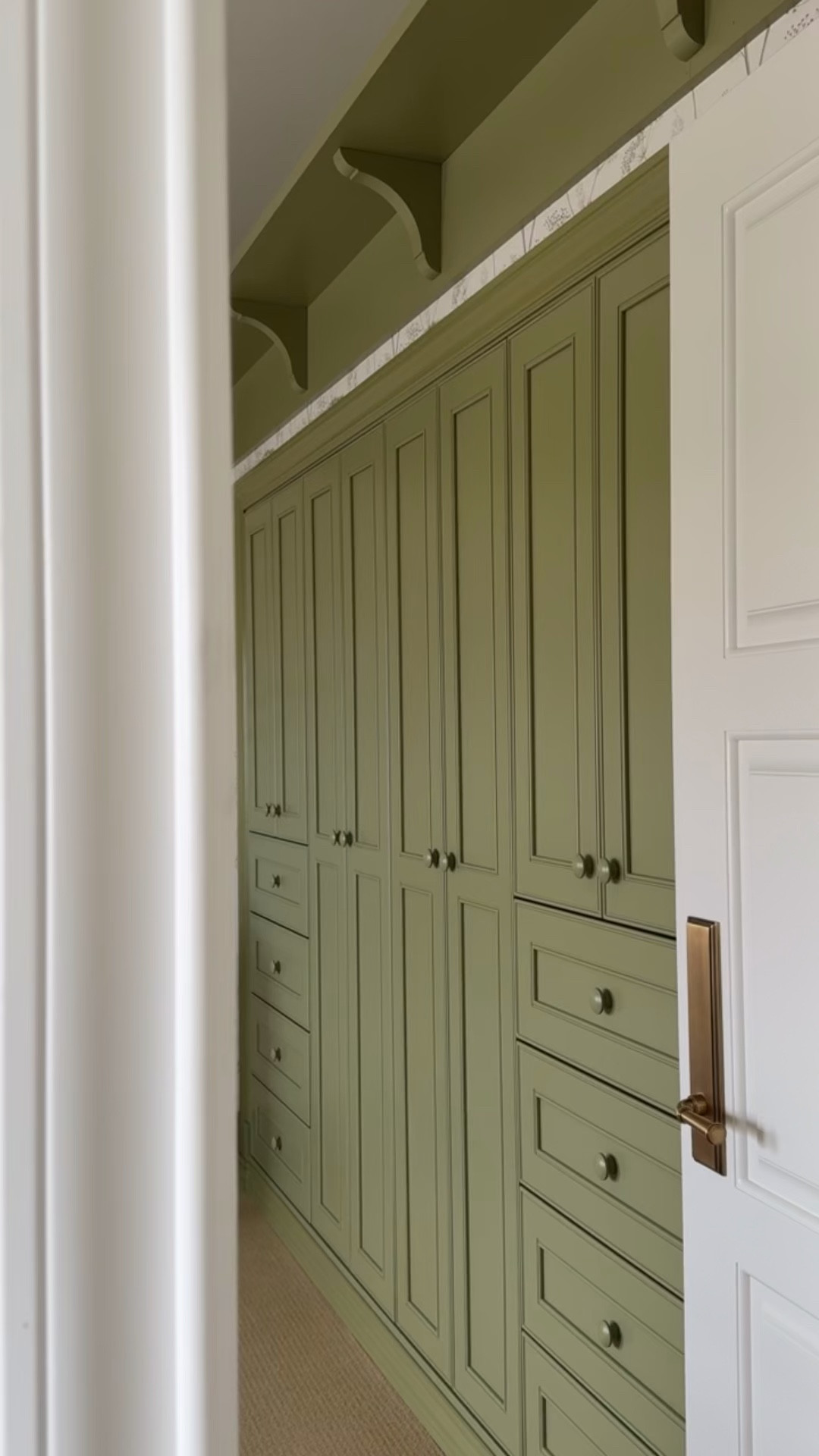 My favorite brass door hardware… 

#LTKHome