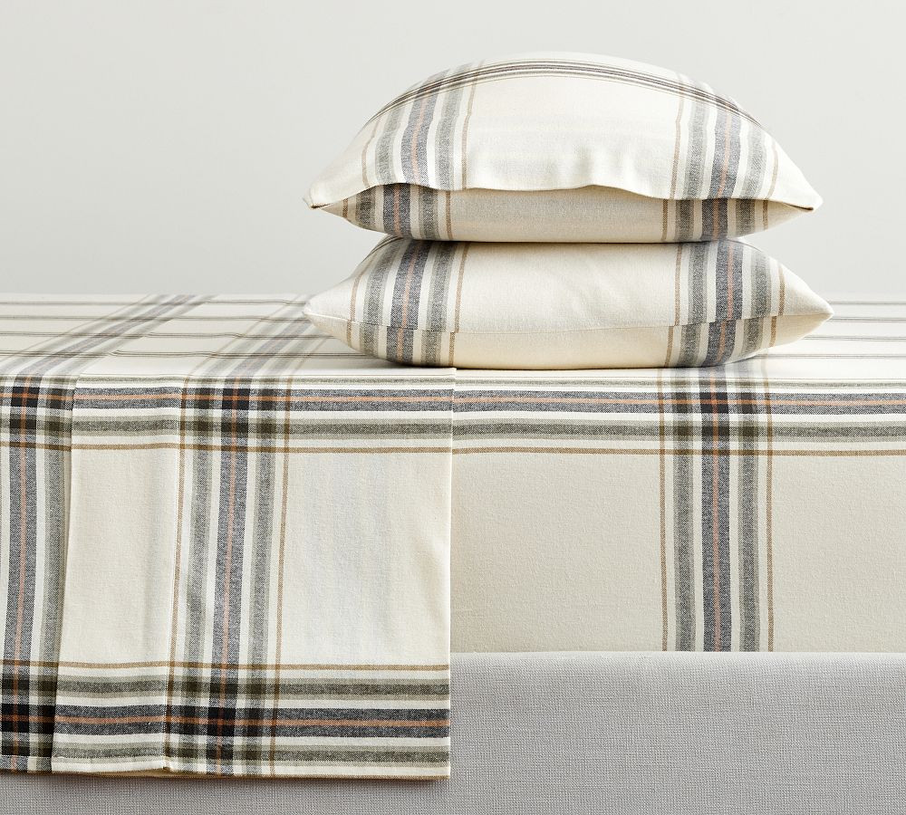 Logan Plaid Flannel Sheet Set | Pottery Barn (US)