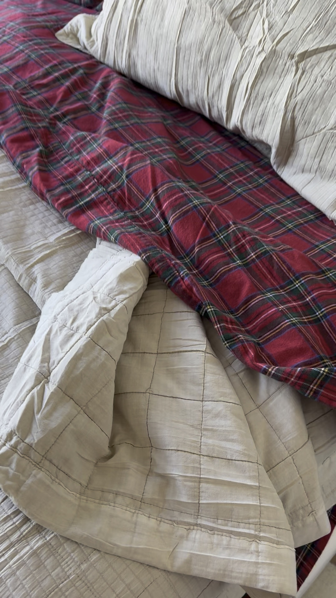 Affordable stone washed quilt🤍

Christmas bedding, blankets, holiday bedding, plaid bedding

#LTKHoliday #LTKStyleTip #LTKHome