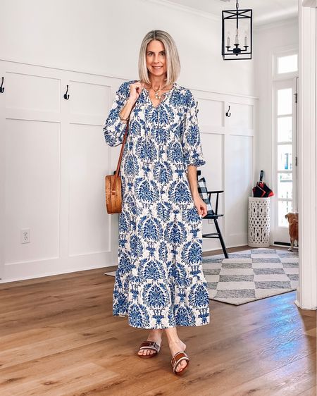 ⭐️ Amazon maxi dress 
Love the beautiful print on this dress! It is lined half way, loose and flowy. Fits true to size. Wearing a small. 

Vacation outfit 
Easter outfit 
Vacation dress 
Beach dress 
Spring outfit idea 


#LTKSeasonal #LTKover40 #LTKfindsunder50