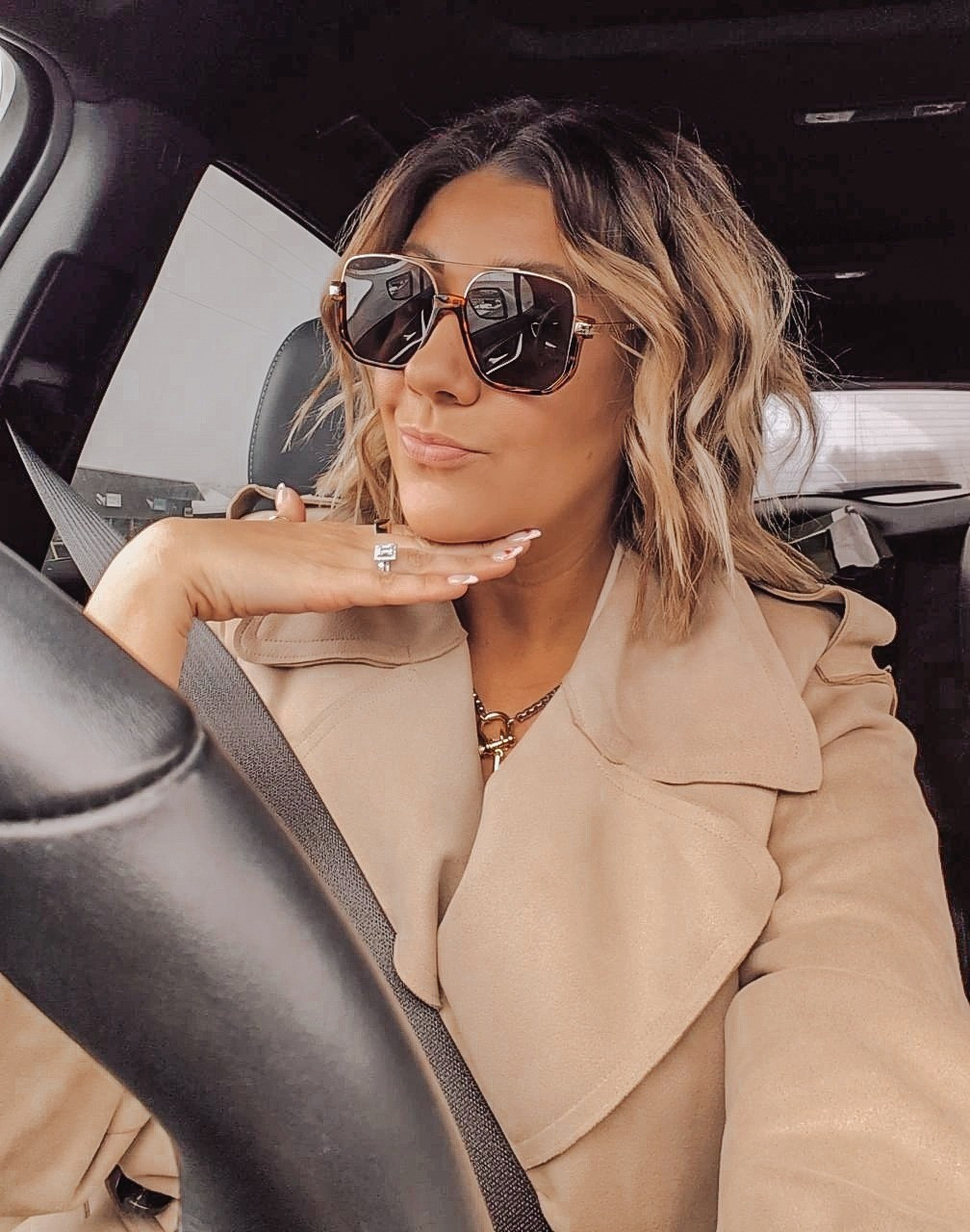 Obsessed with these sunglasses & the PRICE!!! 

#LTKdayinmylife #LTKootd