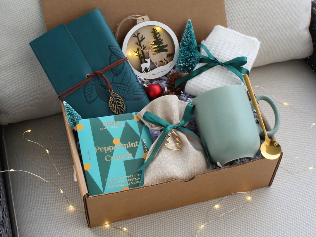 Holiday gift box, Christmas gift basket, hygge gift, sending a hug, gift box for women, care package | Etsy (US)