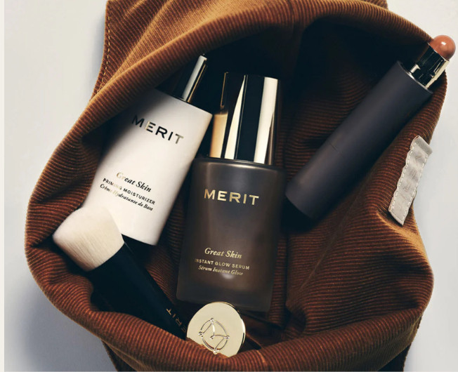 Merit Five Minute Morning. The Core Collection : The full five minute morning routine — everything you need to get ready in five minutes, nothing you don't @Merit 

#CleanBeauty  #Hair #MeritSkin

 

#LTKBeauty #LTKValentine
